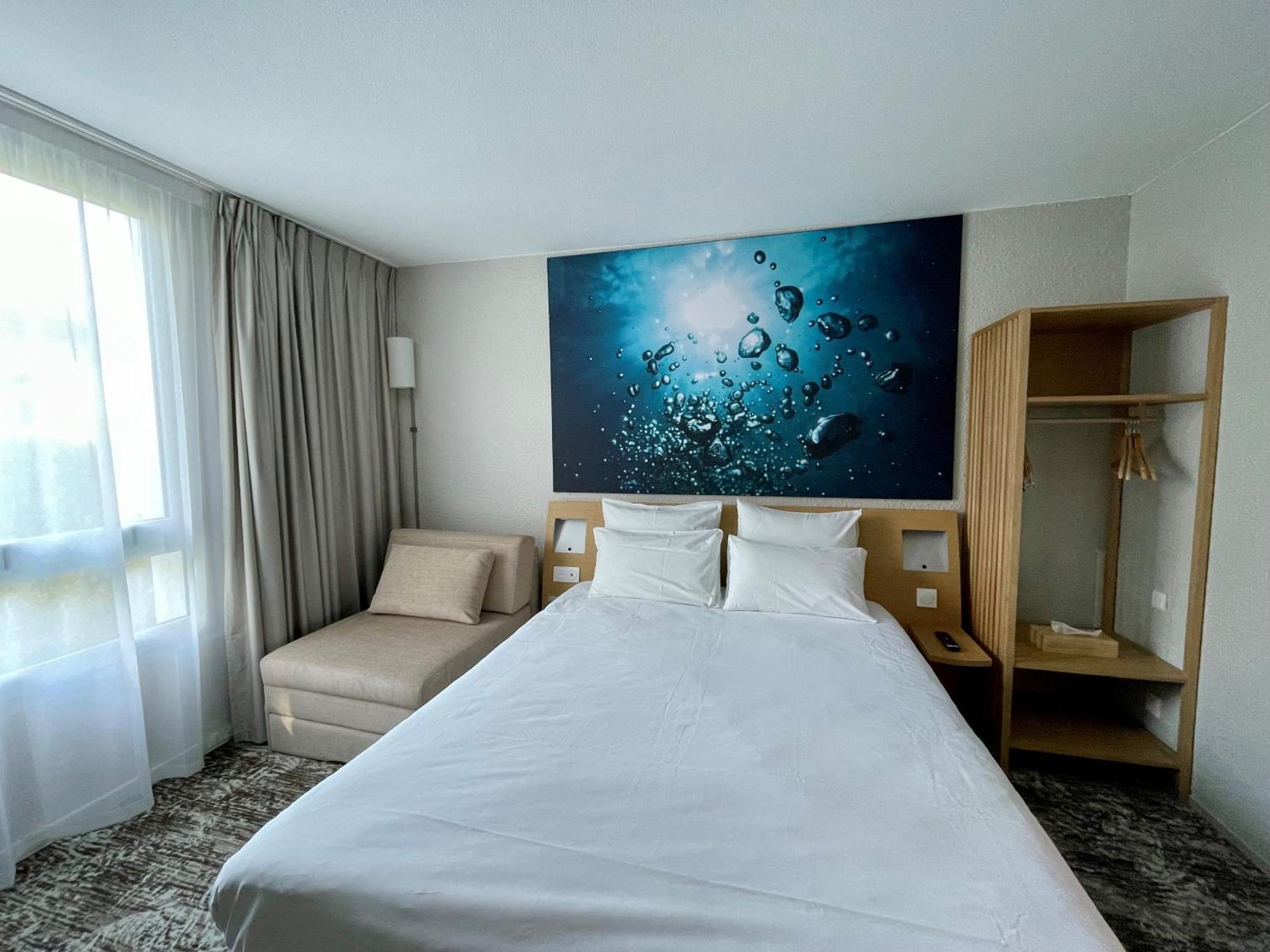 Novotel Grenoble Nord Voreppe Esterno foto