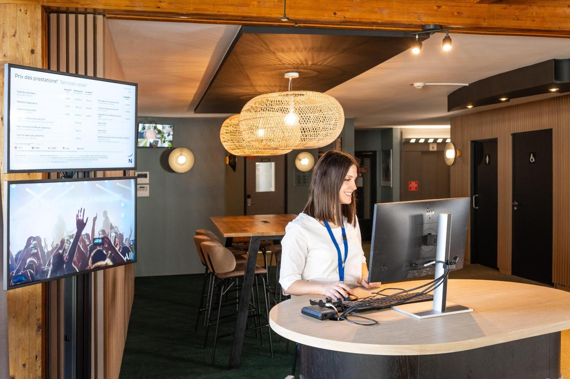 Novotel Grenoble Nord Voreppe Esterno foto