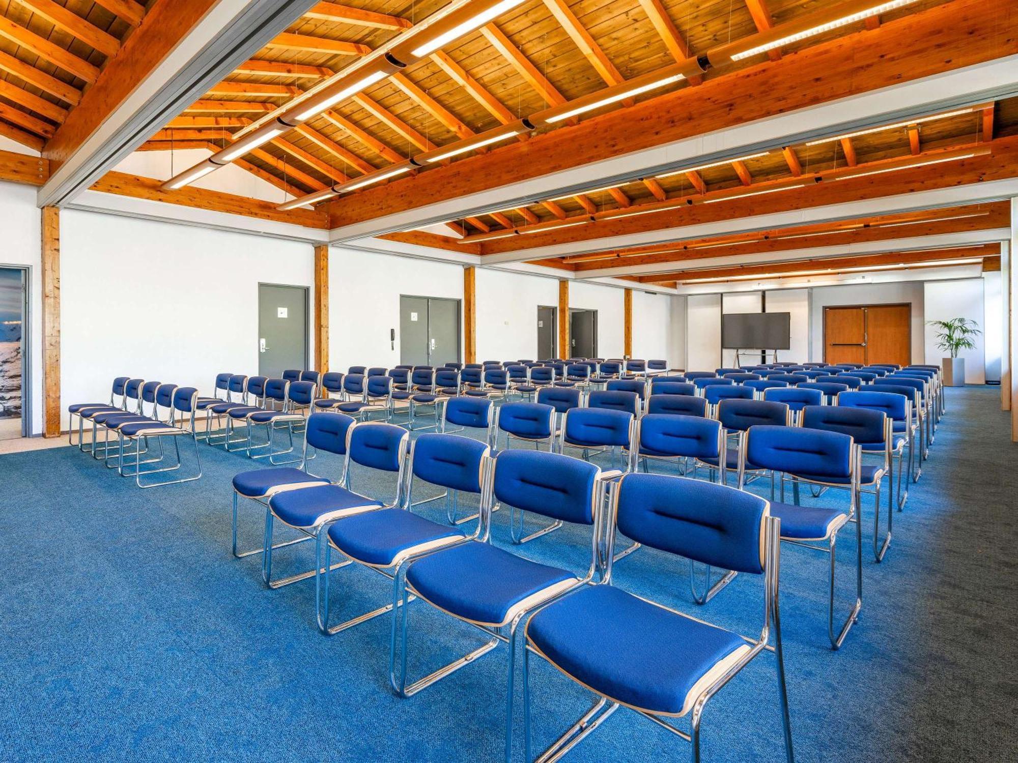 Novotel Grenoble Nord Voreppe Esterno foto