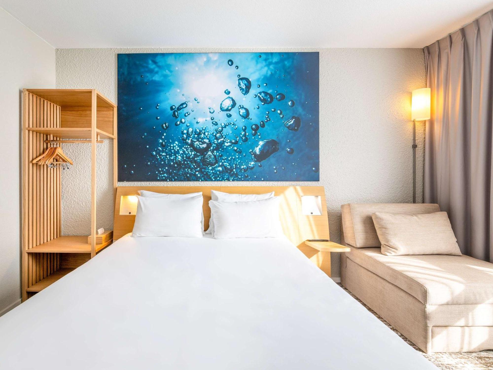 Novotel Grenoble Nord Voreppe Esterno foto