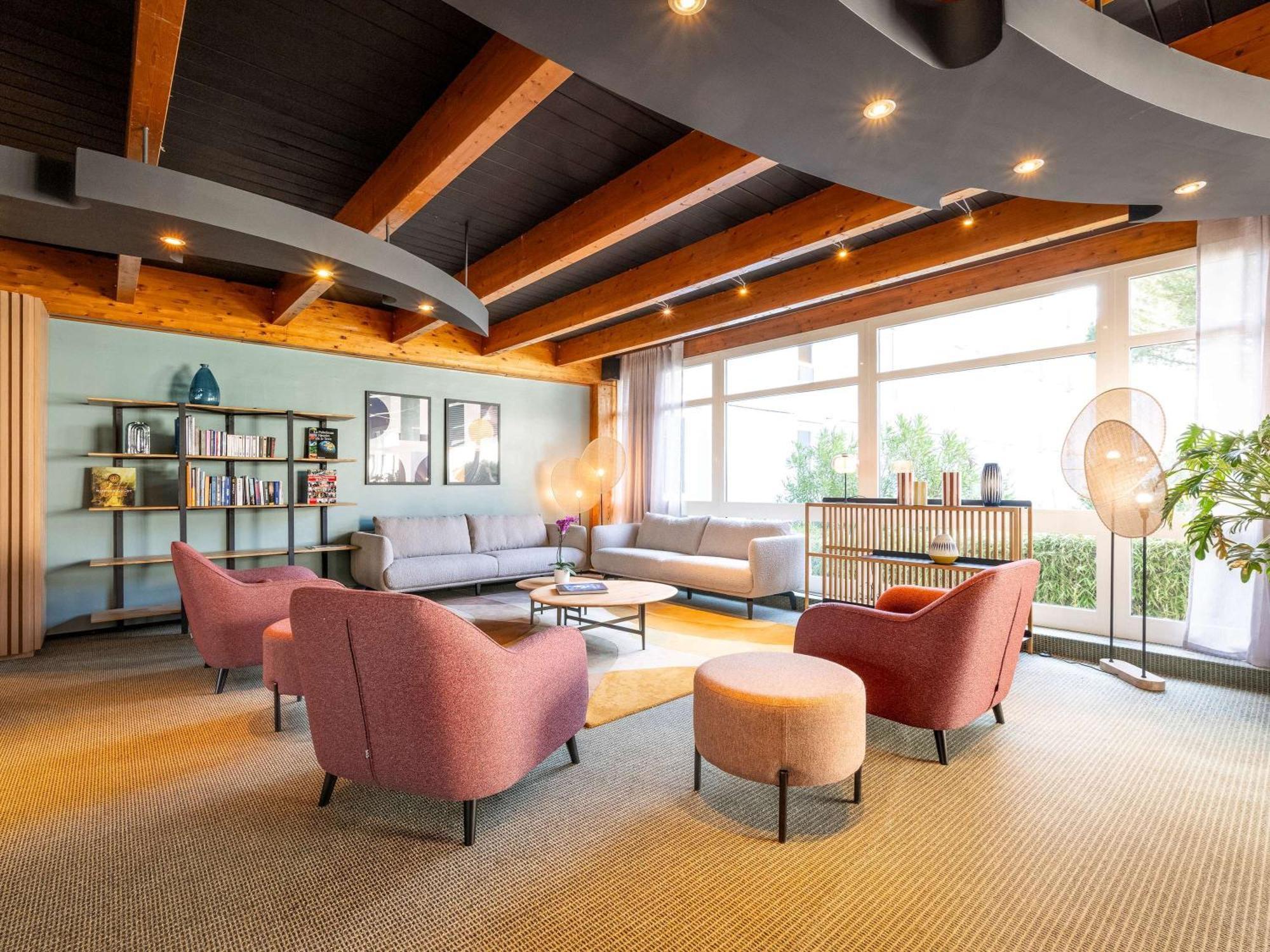 Novotel Grenoble Nord Voreppe Esterno foto