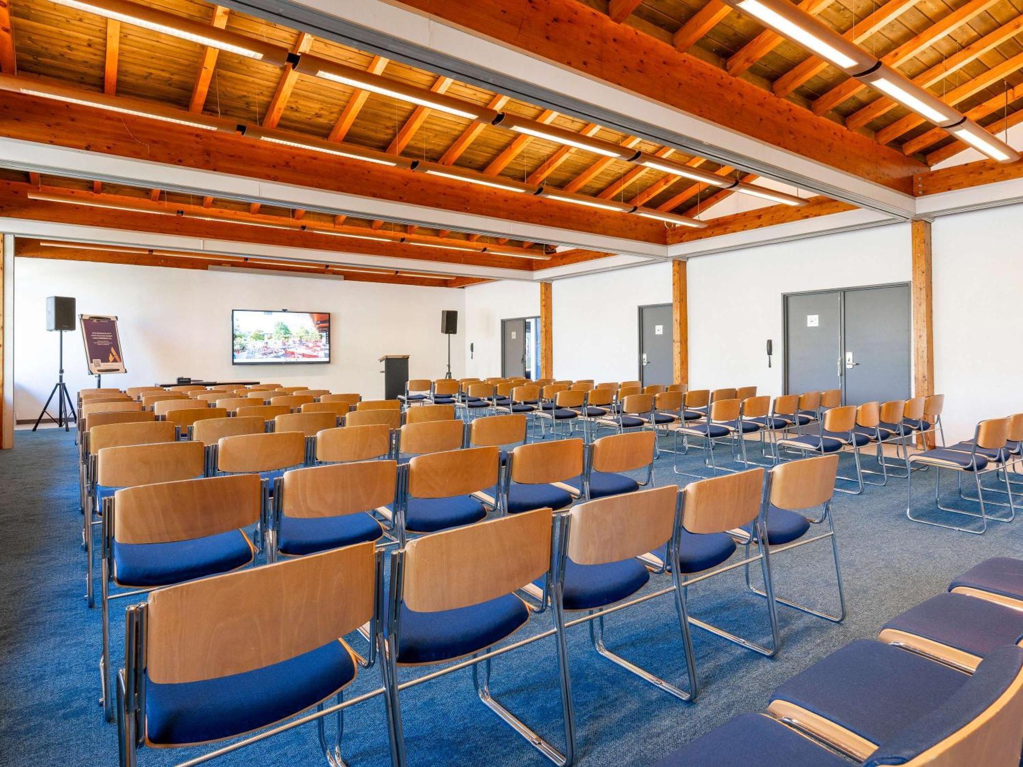 Novotel Grenoble Nord Voreppe Esterno foto